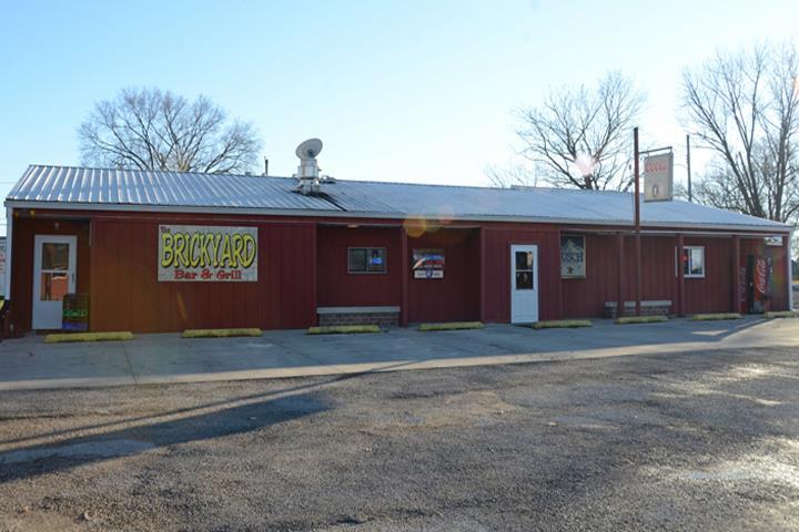 Brickyard Bar & Grill